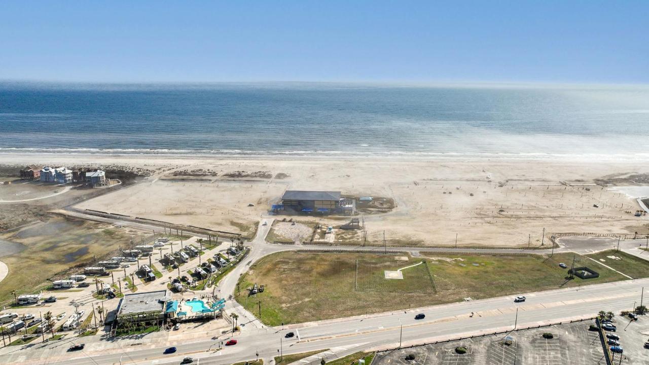 Roaring Tigers Studio Apartment Galveston Exterior photo